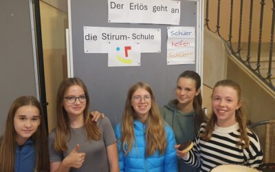 Schüler helfen Schülern – Spende des Schönborngymnasiums