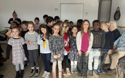 Zweitklässler besuchen die Tagesoase in St. Anton